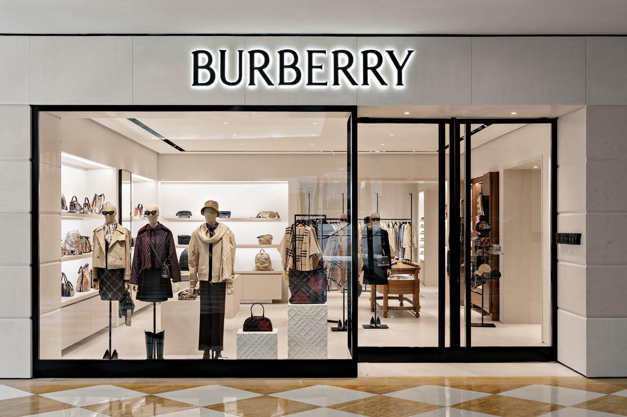 Burberry reports improved Q3 trading momentum