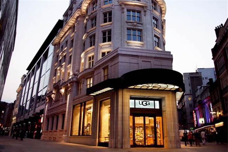 Record third-quarter sales for Deckers