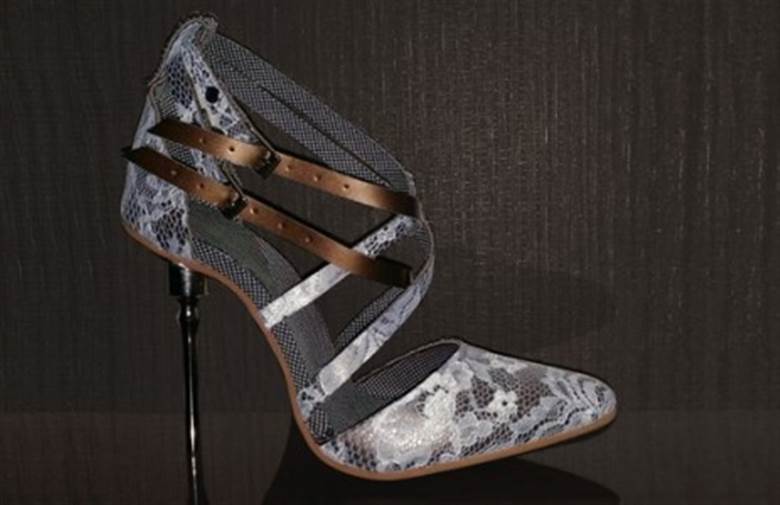 Stahl highlights sustainable coatings with footwear designs at Lineapelle