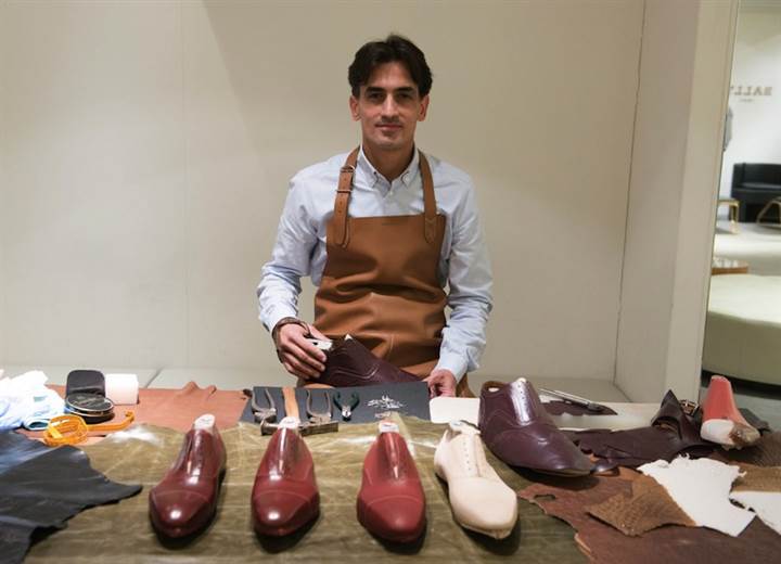 Bally artisans enjoy exotic leather challenge