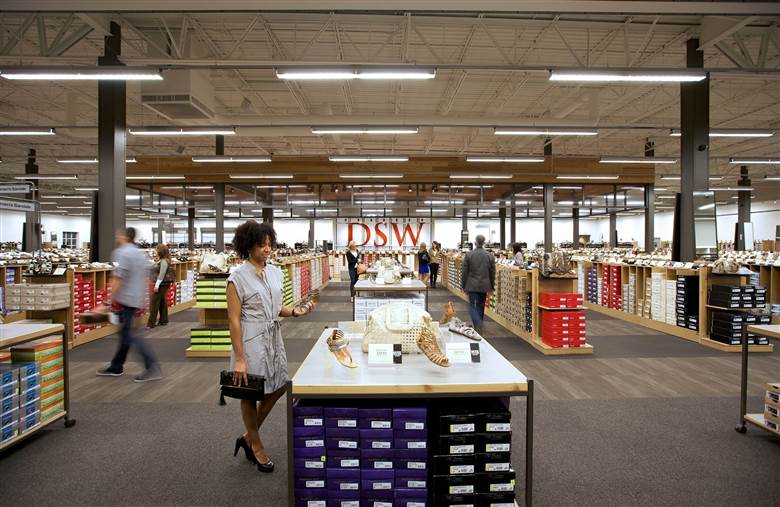 DSW reports first sales increase since 2015