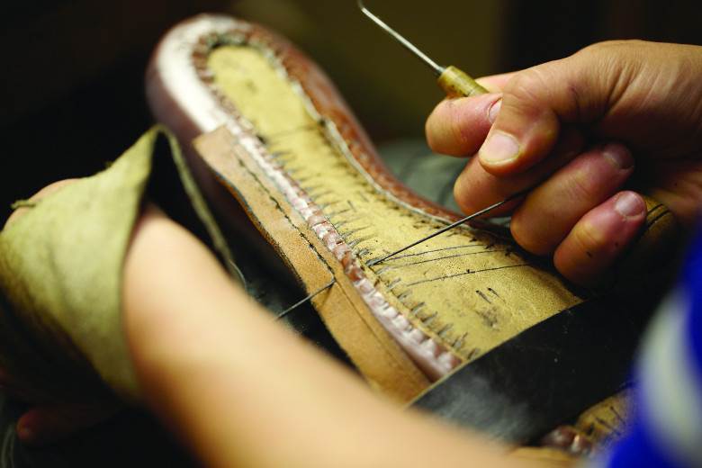 French leather industry appeals to young people