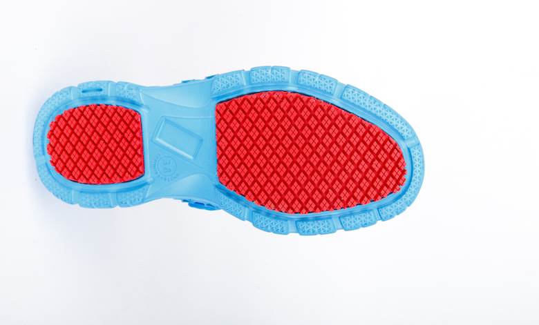 Obuv Rossii produces new shoe for medical and food industry workers