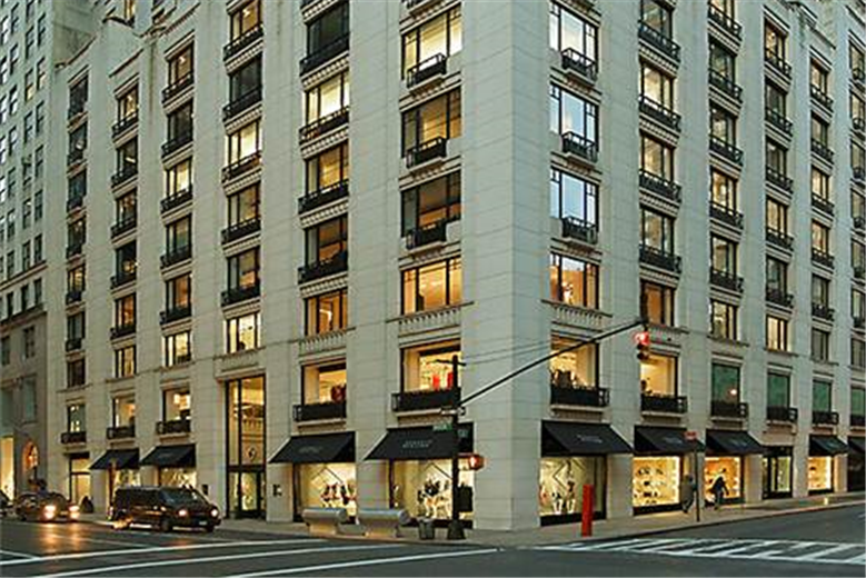 Barneys liquidation sales to affect other luxury brands