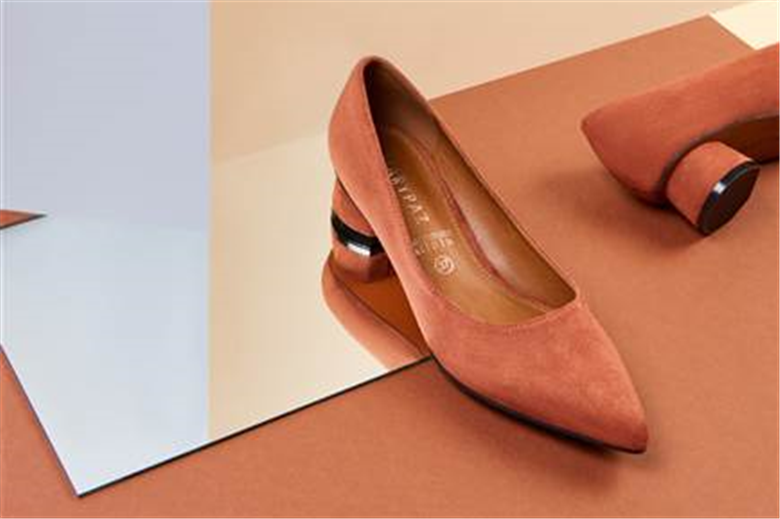 Shoe group emerges from administration with new owner