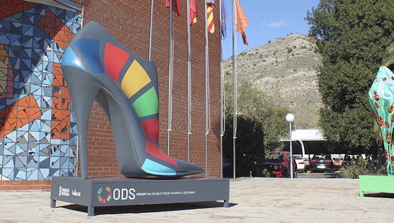 Footwear firms urged to build partnerships