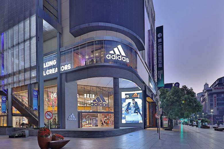 Double-digit decline for adidas in China