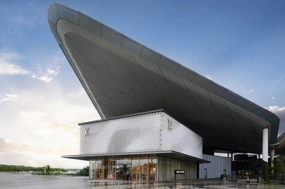 Louis Vuitton lands at Sanya