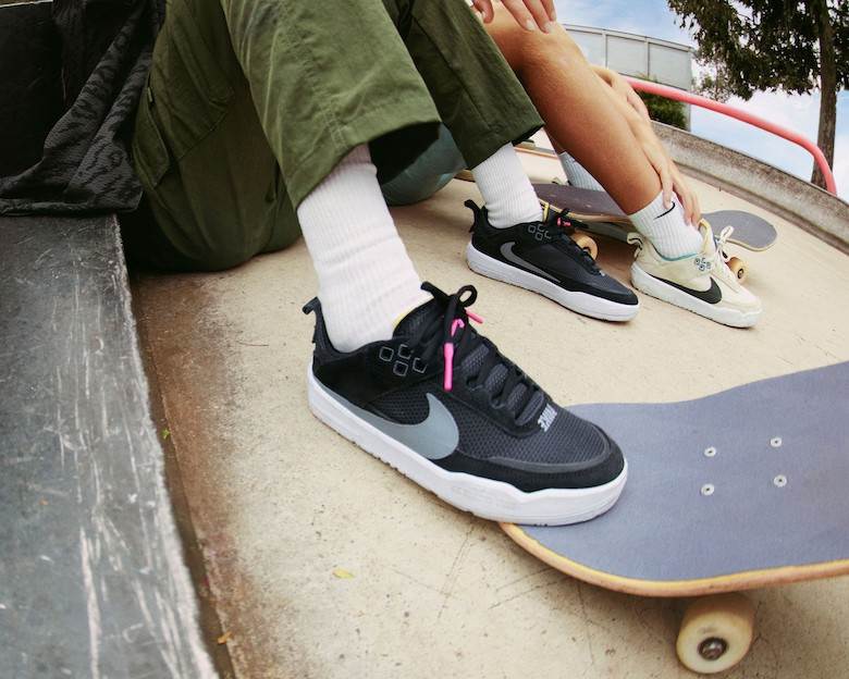 A first skateboard shoe made for children
