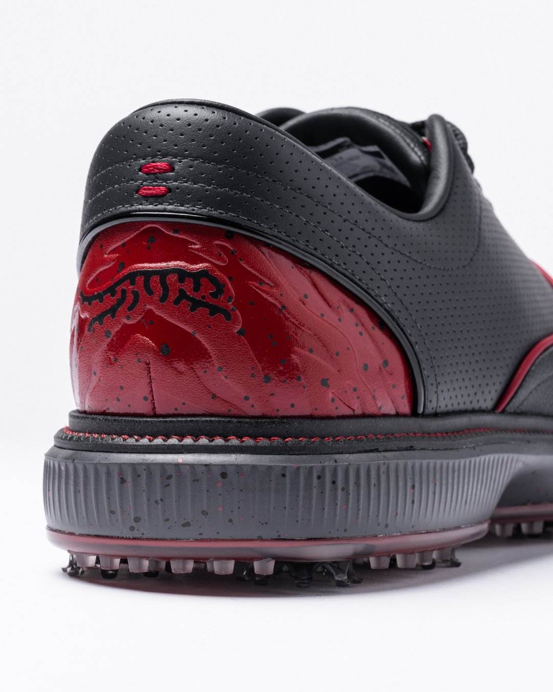 Puma challenges Tiger Woods’ logo