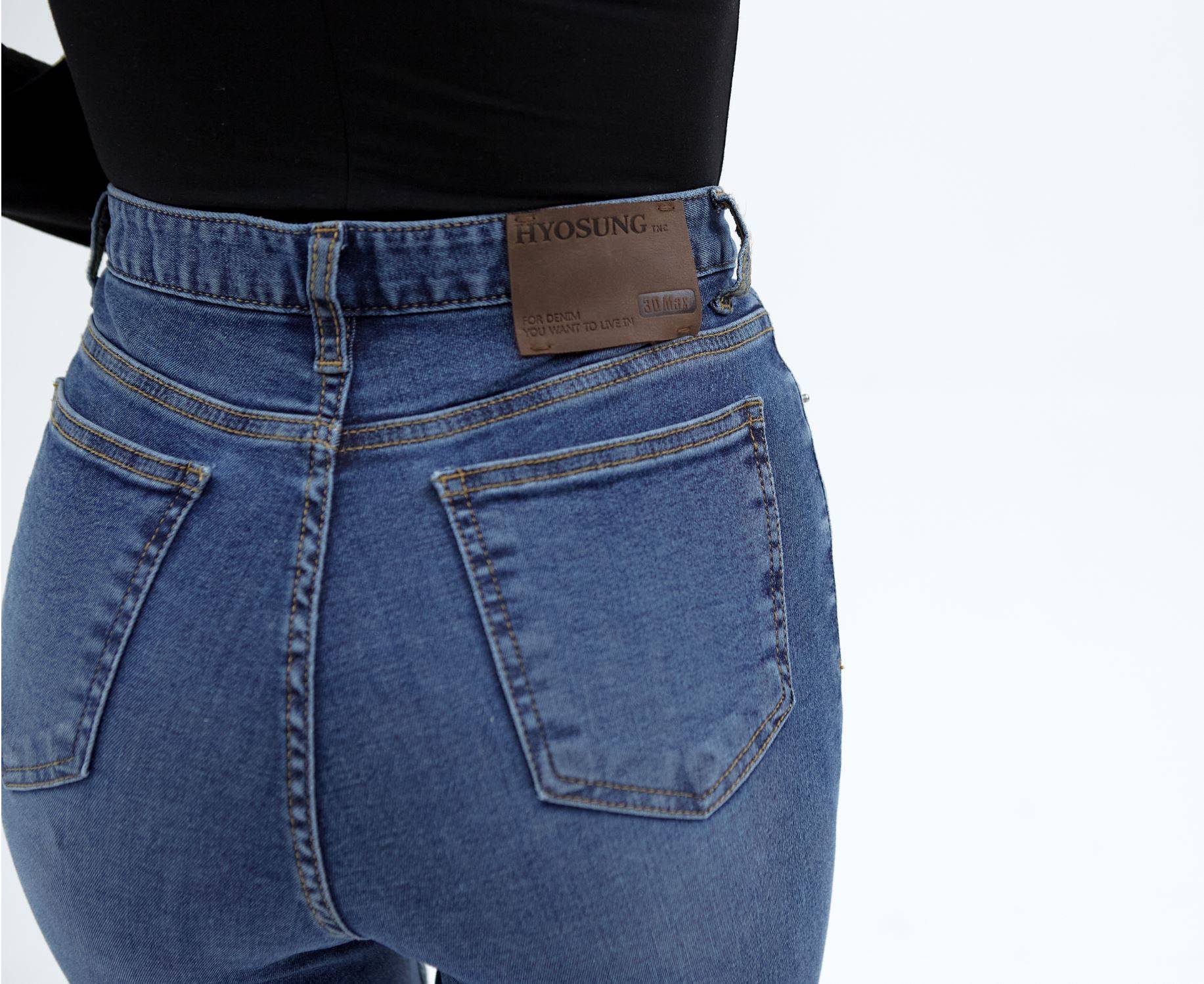 Royo and Hyosung team up for 100% recycled fabric