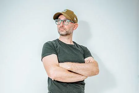 Luca Braschi: Translating the vision on to the canvas