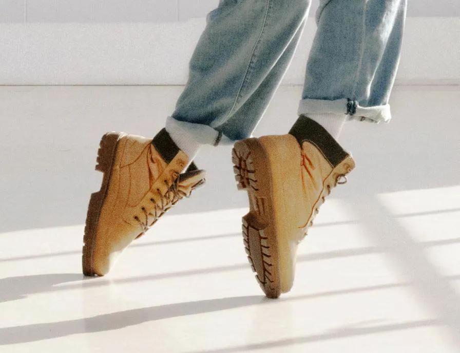 Levi’s: top US appointment, China accolade