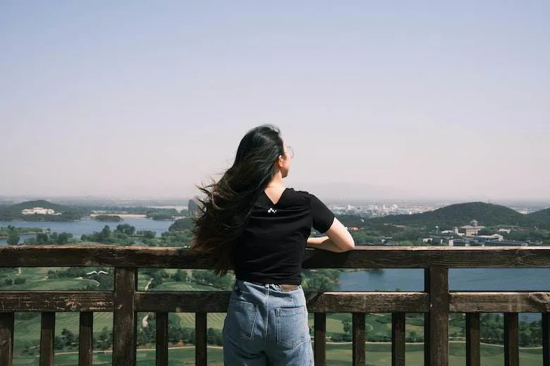China hosts circular denim conference