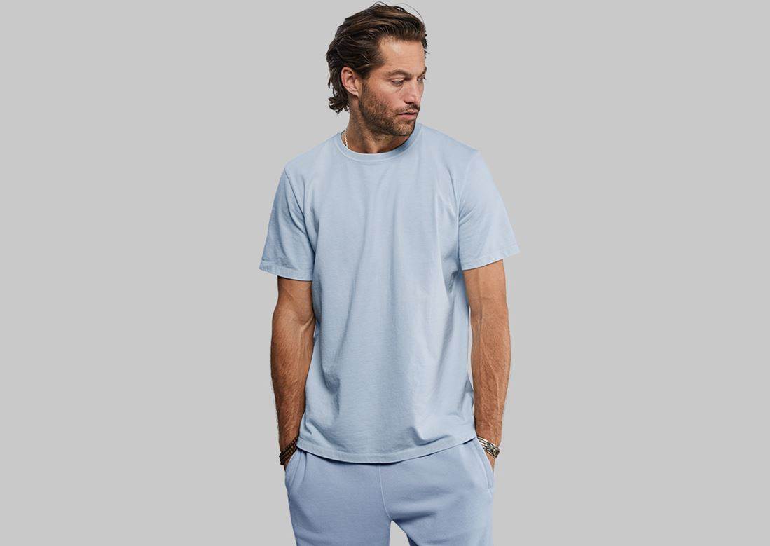 UK brand branches into ‘genetically engineered’ indigo