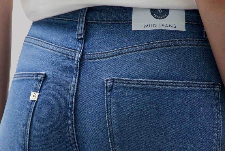 Mud Jeans selects 54.5% recycled cotton Refibra