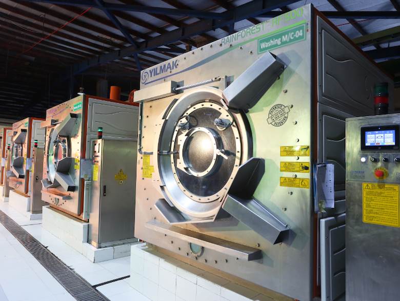 ‘No chance’ of meeting 2030 carbon targets, senior figure warns