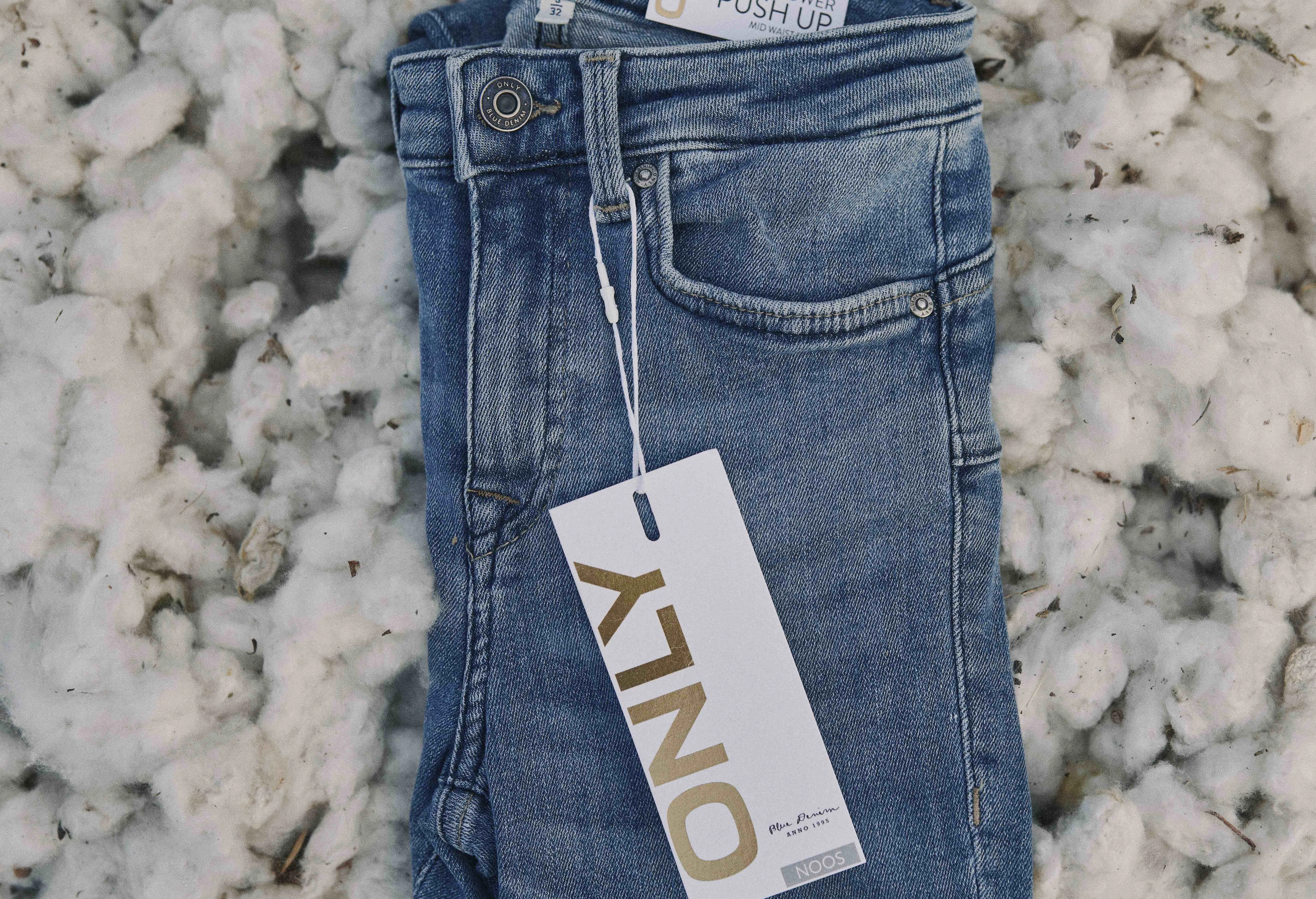 Bestseller milestone for CmiA cotton