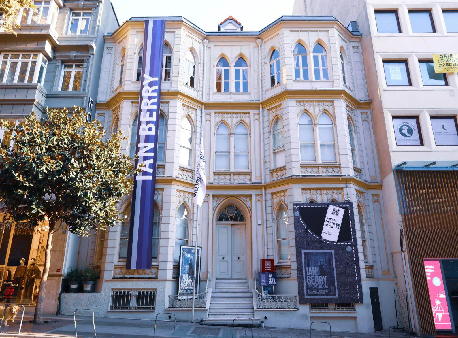 Excitement builds around Ian Berry’s first Turkish exhibition