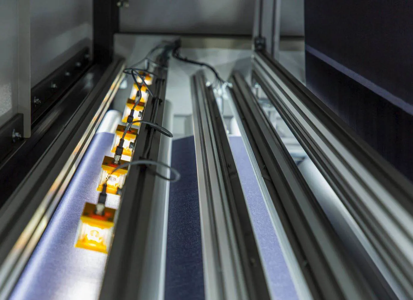 Companies tackle the elusive fabric handle, flaw detection