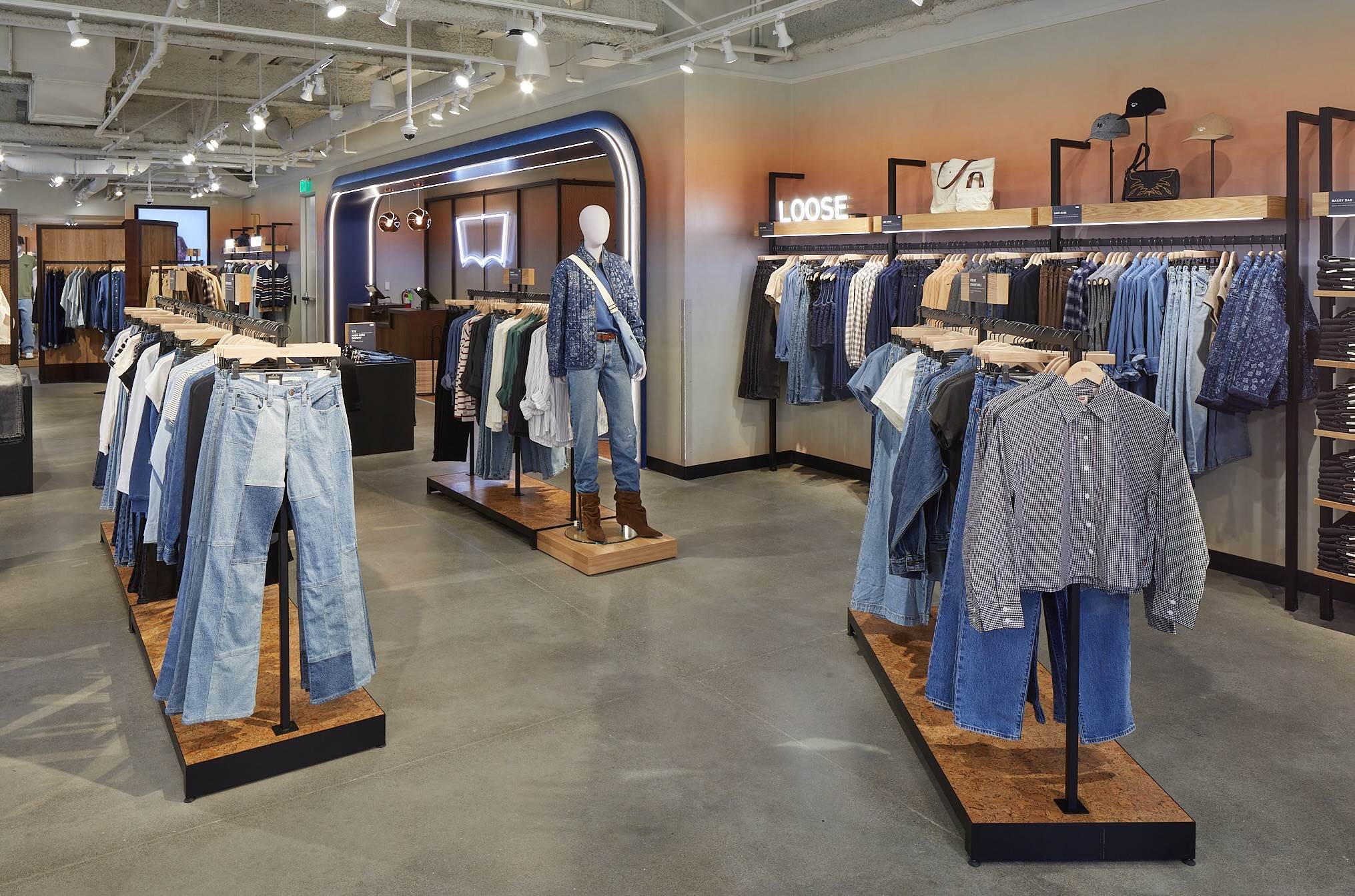 Levi’s reopens Battery Steet flagship